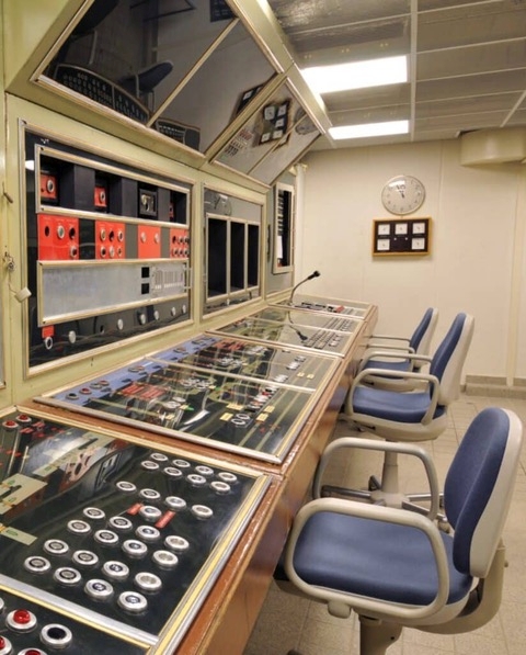 Bild 03_Kommandozentrale