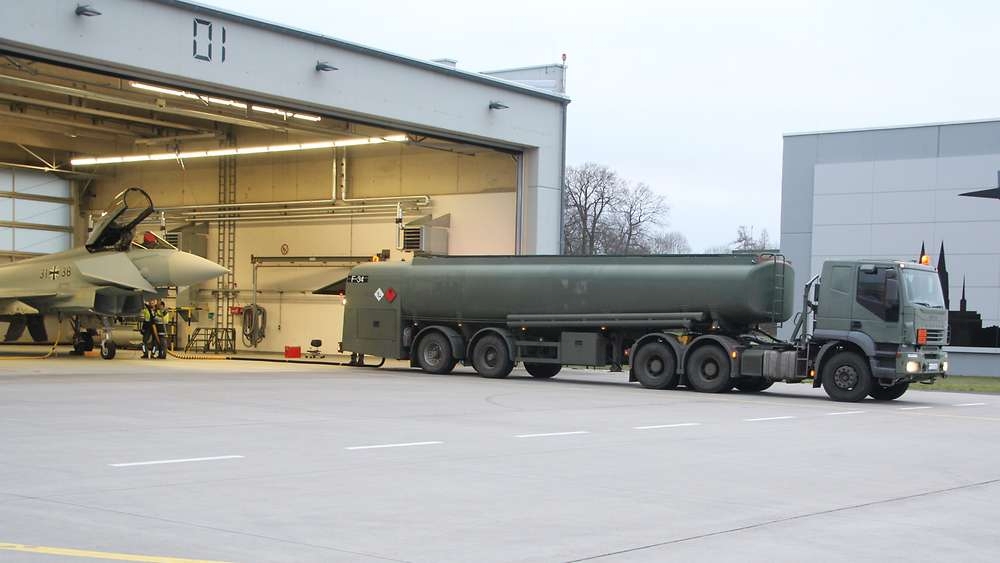 Bild 04_Tankwagen