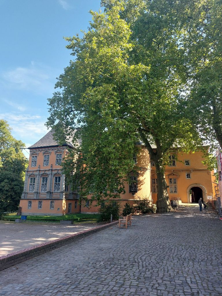 Bild 01_Schloss_Rheydt
